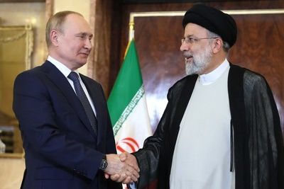 Зачем президент Ирана едет в Россию: взгляд из Тегерана