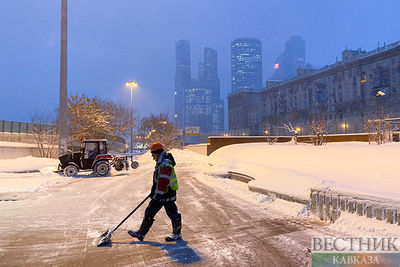 Погода в Москве сегодня: скользко и снежно