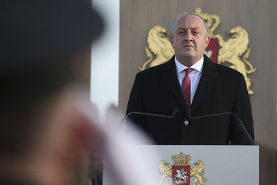 Противостояние парламента и президента Грузии завершилось поражением Маргвелашвили