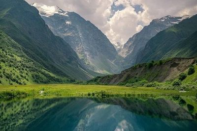 Мидаграбинское ущелье в Северной Осетии: сказочная долина водопадов