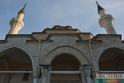 Неизвестные разгромили мечеть под Симферополем