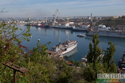 Корабли Черноморского флота спасли сухогруз у побережья Крыма