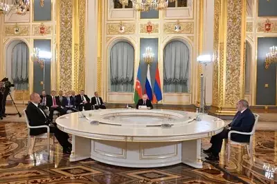 Зачем Армении помехи в связях России и Азербайджана? 